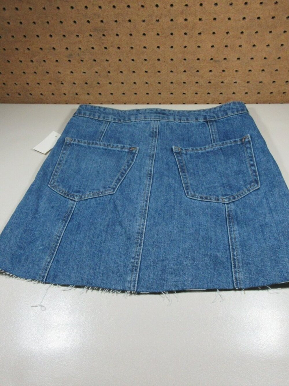 AERO womens dark wash high rise button down frayed denim mini skirt 2 NWT - Picture 6 of 7